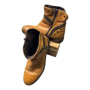 Cobbler Bed Stu 8 "Arancia" Studded Burnished Leather Boots Western Steampunk